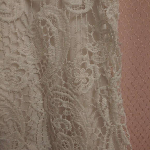 Dress - Picture 5 of 8